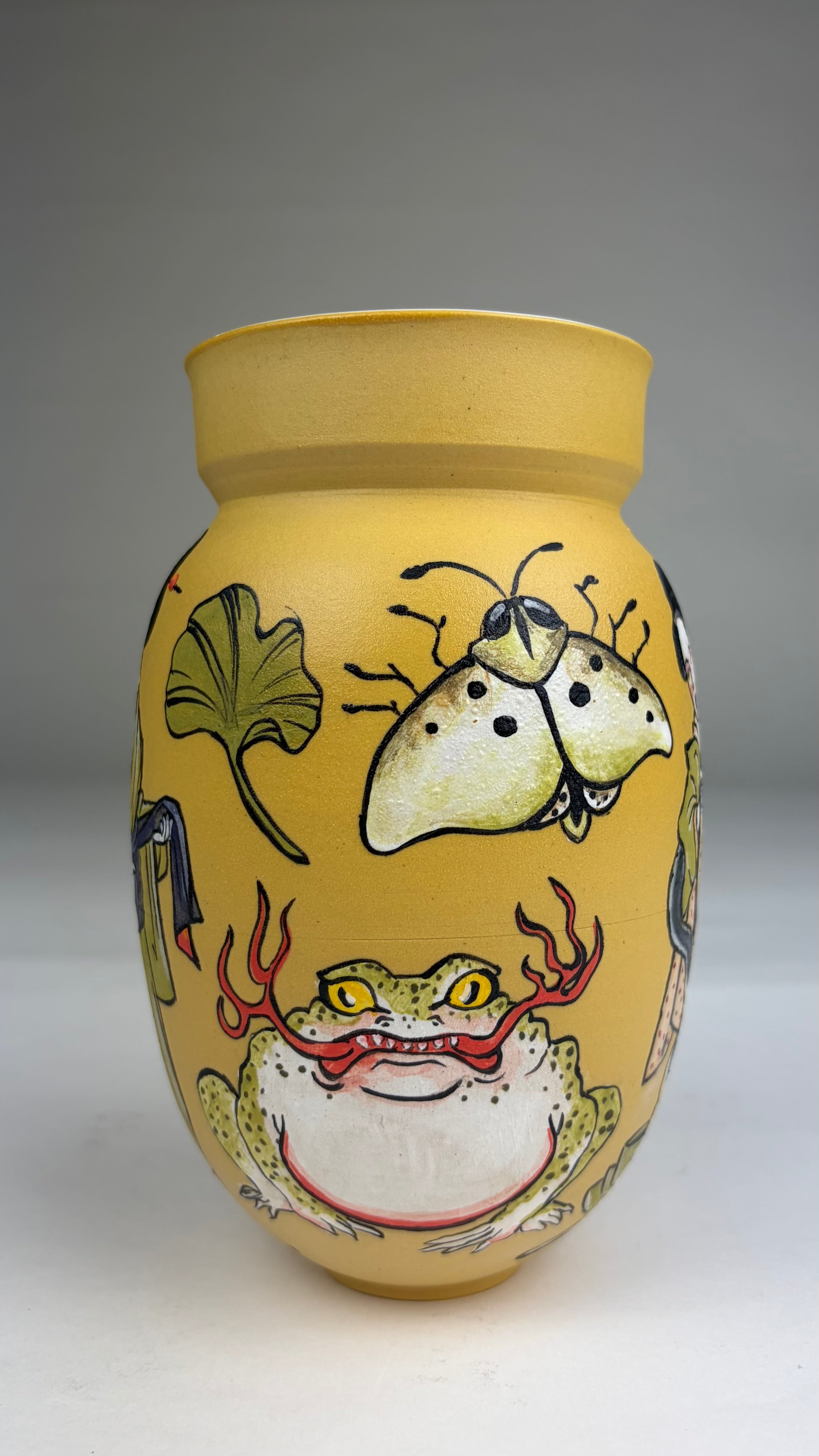 Vase with Geisha